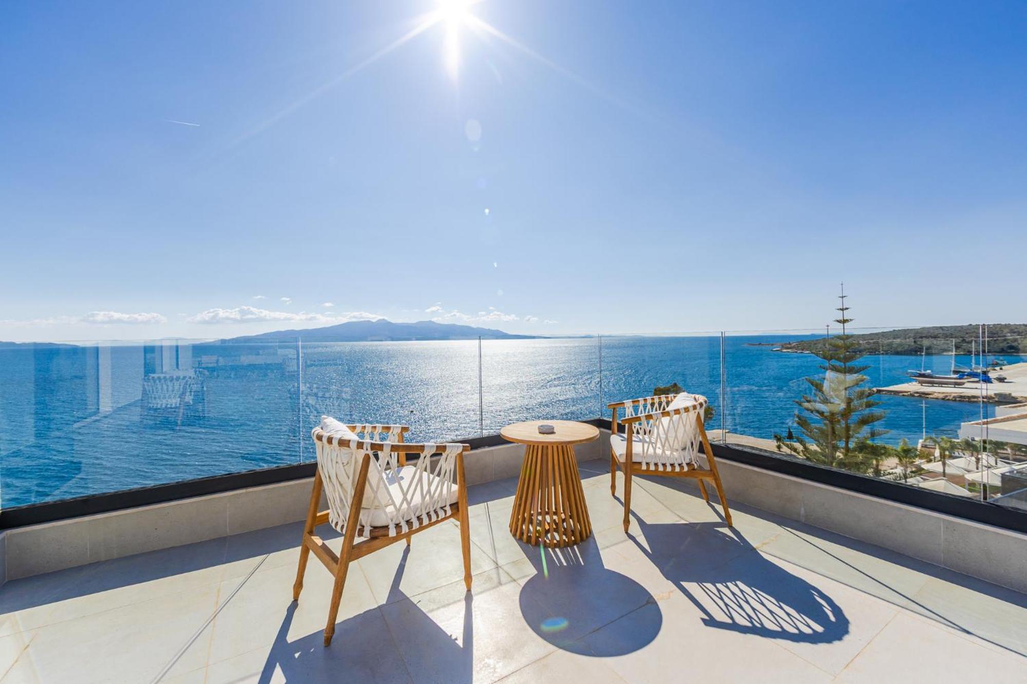 San Angelo Luxury & - Adults Only 5* Saranda